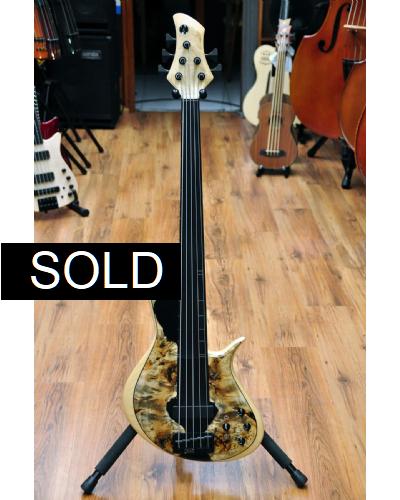 Meridian Horizon 5 Fretless stabilized poplar top